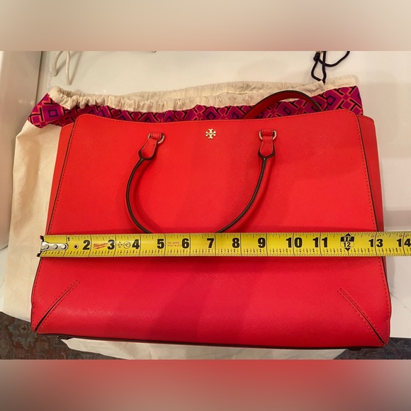 Tory Burch Robinson Large Satchel Tote - Picture 11 of 13